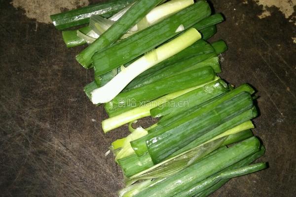 油豆腐炒火腿的做法图解7