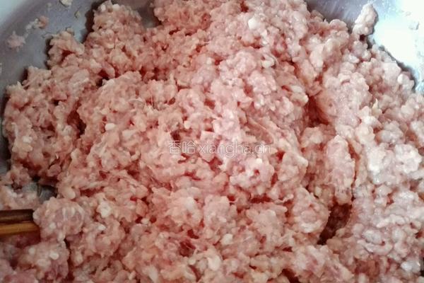 萝卜肉饺子的做法图解4