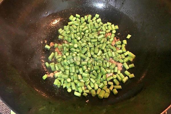 肉末豆角的做法图解5