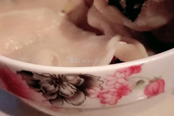 荠菜胡萝卜肉水饺的做法图解13
