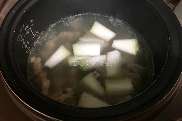冬瓜排骨汤的做法图解5