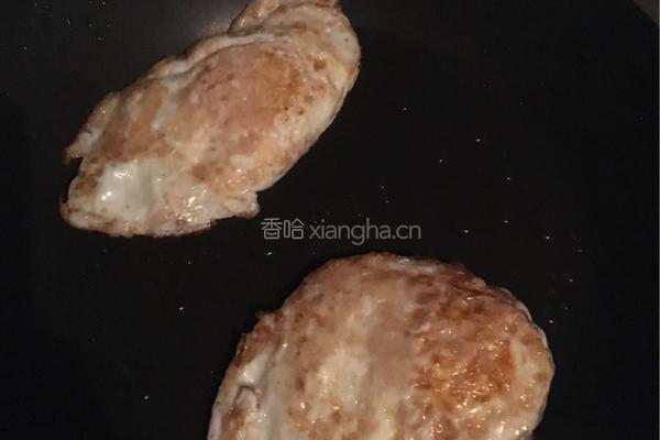 红烧荷包蛋的做法图解1