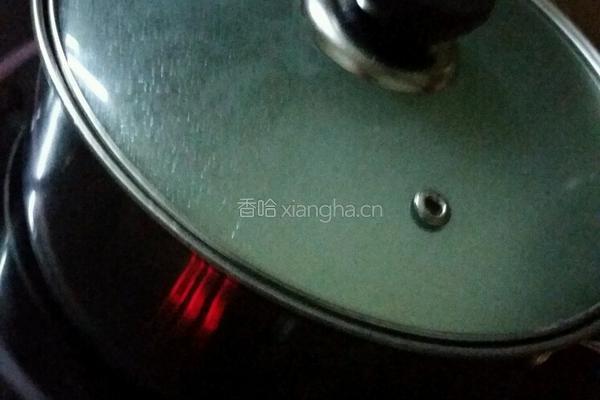 芋圆西米露的做法图解2
