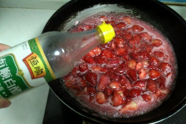自制草莓酱的做法图解4