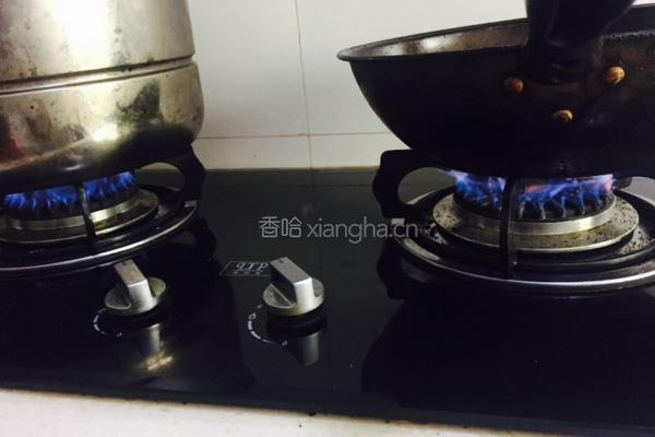 鲜虾蔬菜面的做法图解3