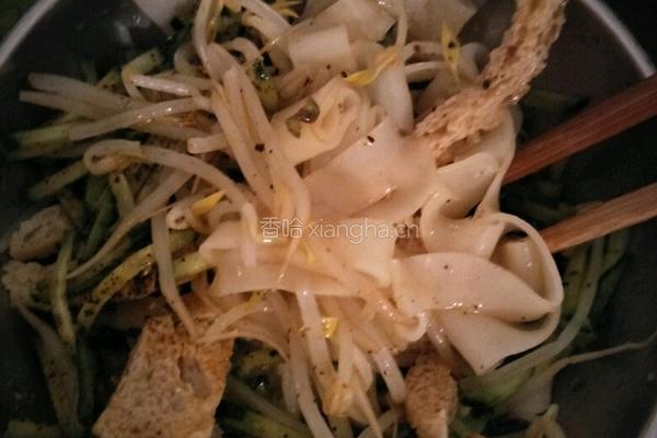 自制免洗凉皮的做法图解5