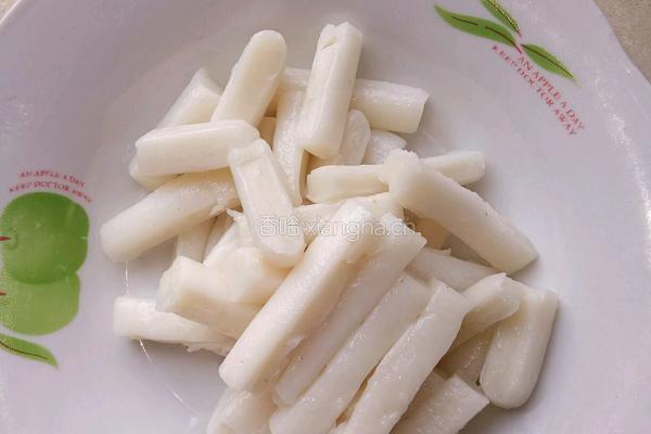 韩式辣炒年糕的做法图解3