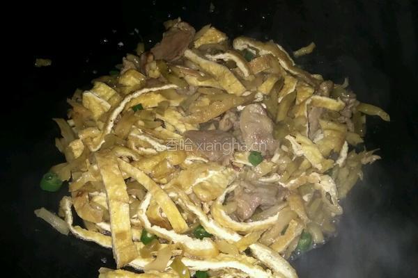 豆干榨菜炒肉的做法图解7