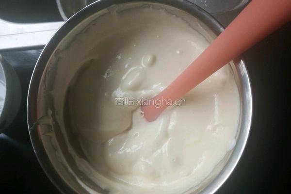 戚风蛋糕的做法图解7