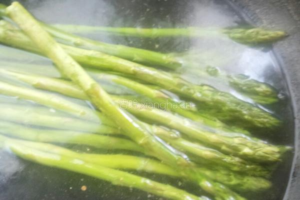芦笋肉丝爽口菜的做法图解4
