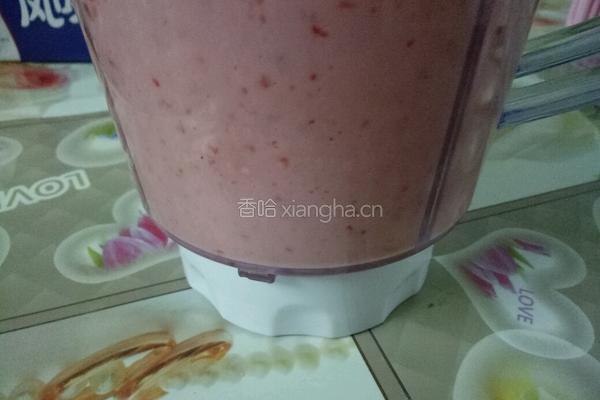 6寸草莓慕斯蛋糕的做法图解5