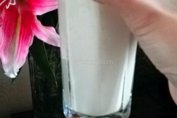 牛奶花生露的做法图解5