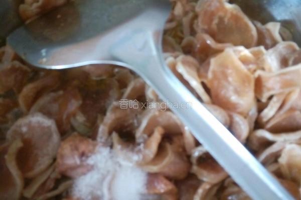 土豆干炖鸡肉块的做法图解6
