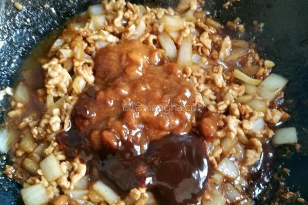 葱油肉酱面的做法图解8