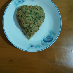 剩饭菜蛋饼的做法[图]