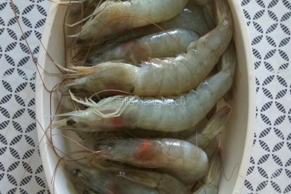 红烧大虾的做法图解1