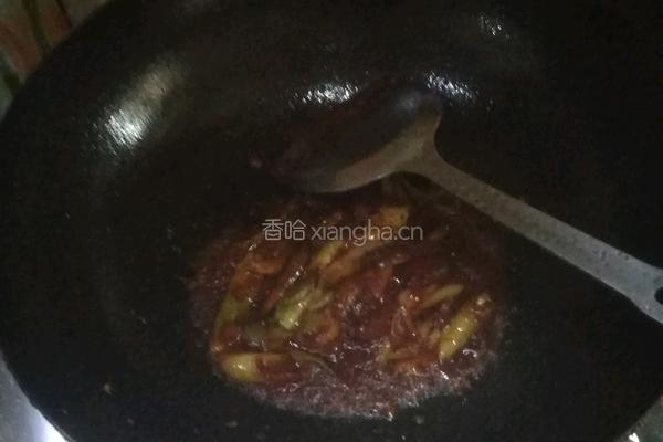 玉米烧猪蹄的做法图解4