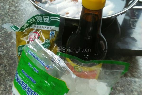 小米椒醋爪的做法图解1