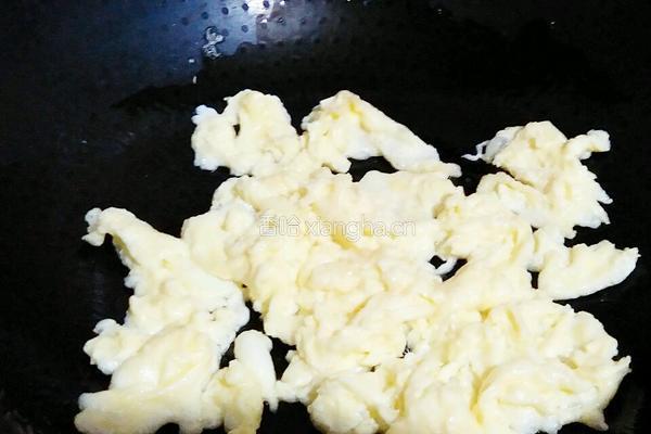 田园菠萝炒饭的做法图解4