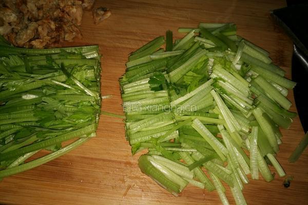 芹菜香干丝的做法图解2
