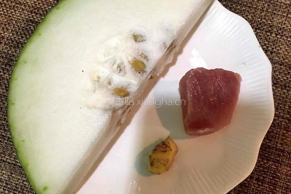 肉末蒸冬瓜的做法图解1