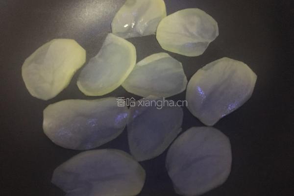 自制微波炉薯片的做法图解4