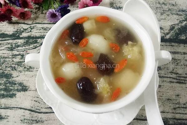 红枣银耳马蹄糖水的做法图解2