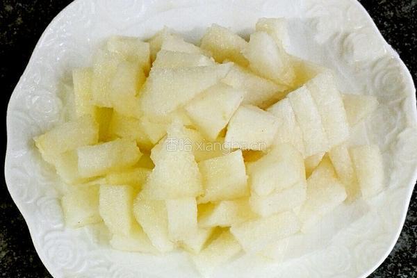 雪梨豆浆的做法图解2