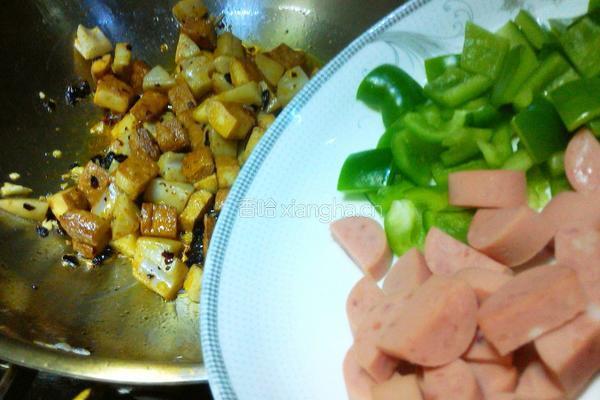 辣炒莲藕豆干丁的做法图解7
