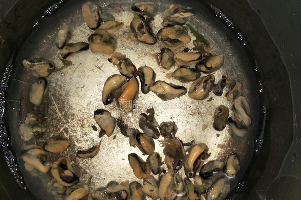 骨头茶鱼汤的做法图解3