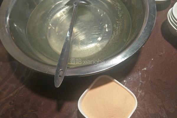 芒果味布丁的做法图解1