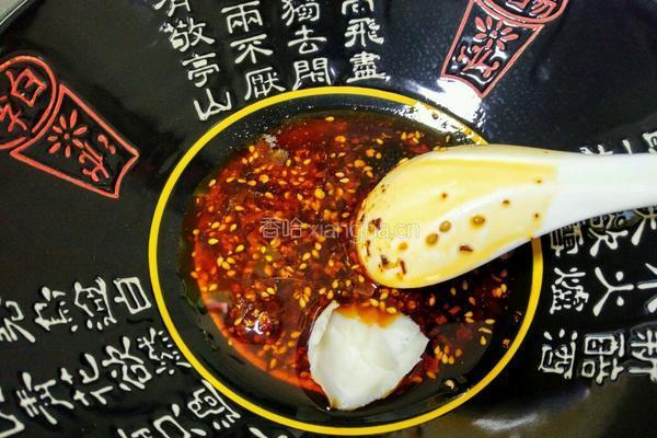 鸡蛋辣面的做法图解3