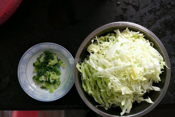 蔬菜蛋炒饭的做法图解2