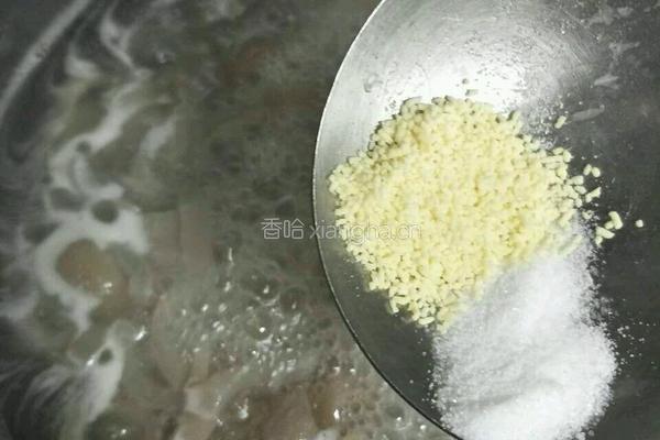 家庭猪皮冻的做法图解4