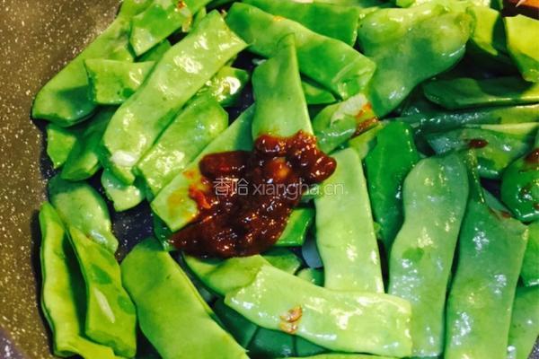 酱焖扁豆的做法图解10