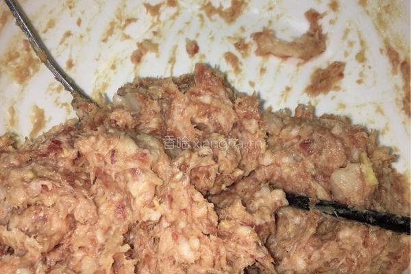 馄饨（猪肉）的做法图解1