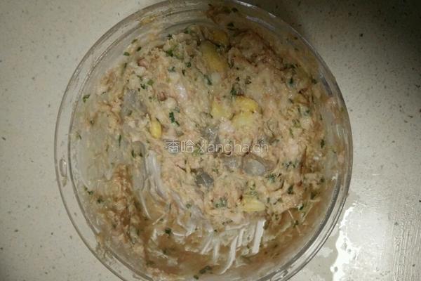 鲜肉虾仁馄饨的做法图解4
