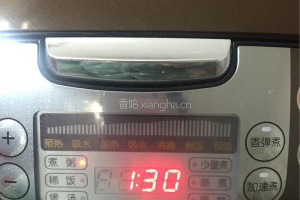 银耳百合汤的做法图解7