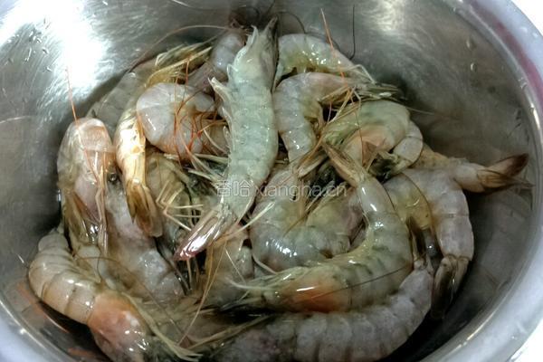 红烧大虾的做法图解1