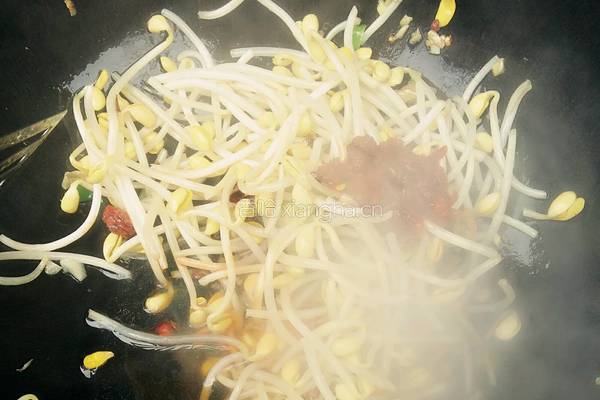豆芽烩豆腐的做法图解9