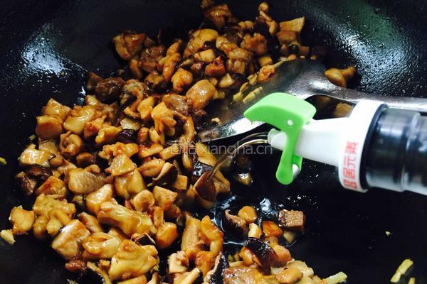 香菇鸡腿饭的做法图解12