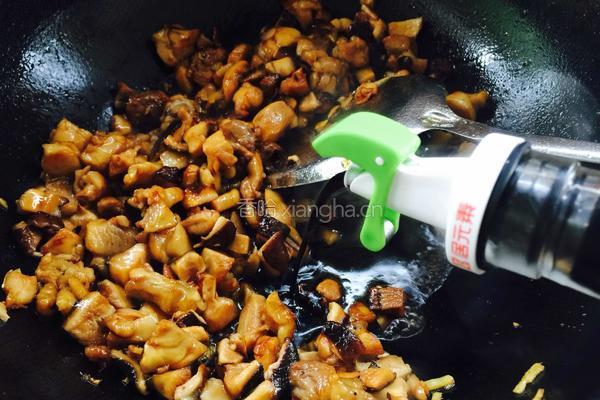 香菇鸡腿饭的做法图解14