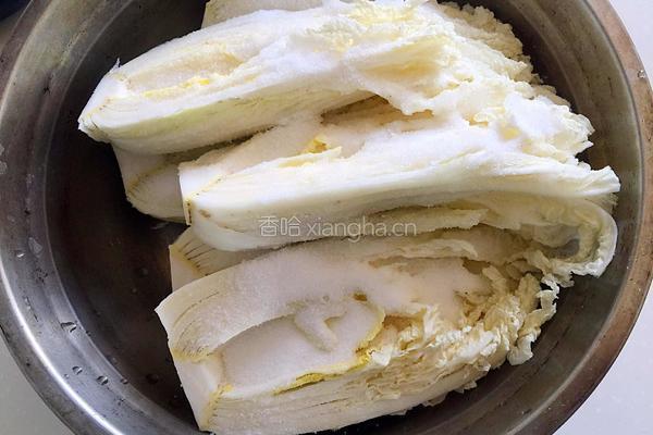辣白菜的做法图解2