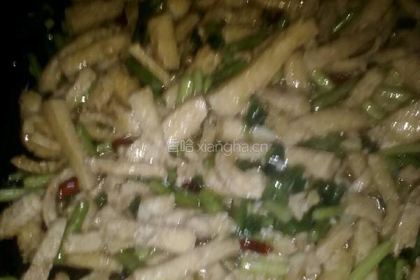 蒜苔炒豆腐丝的做法图解6