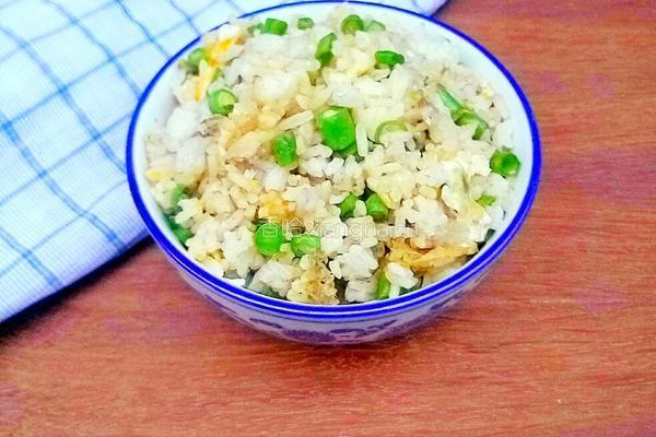 豆角鸡蛋炒饭