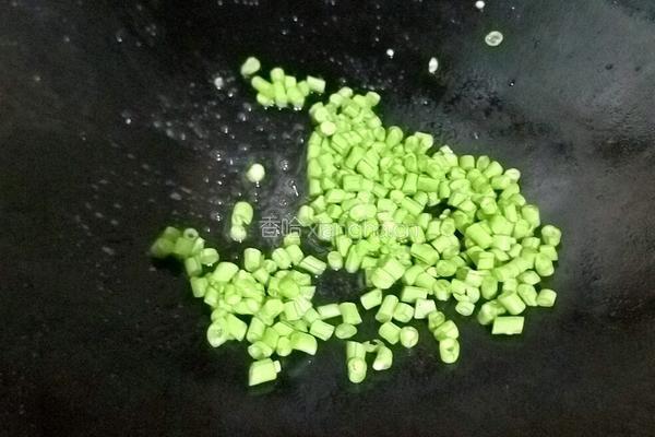 豆角鸡蛋炒饭的做法图解6