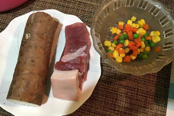 淮山炒肉片的做法图解1