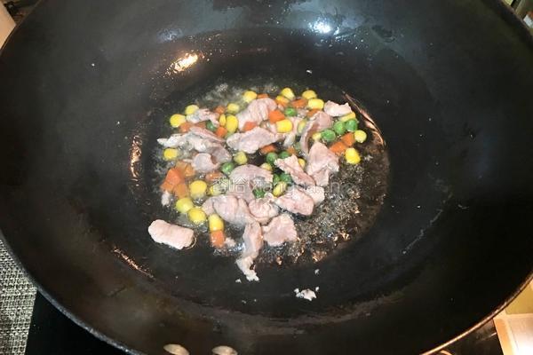 淮山炒肉片的做法图解5