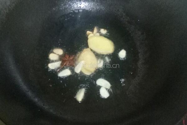排骨炖粉条的做法图解2