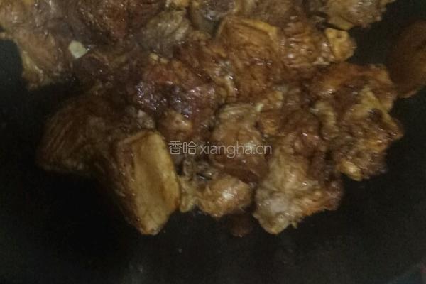 排骨炖粉条的做法图解3